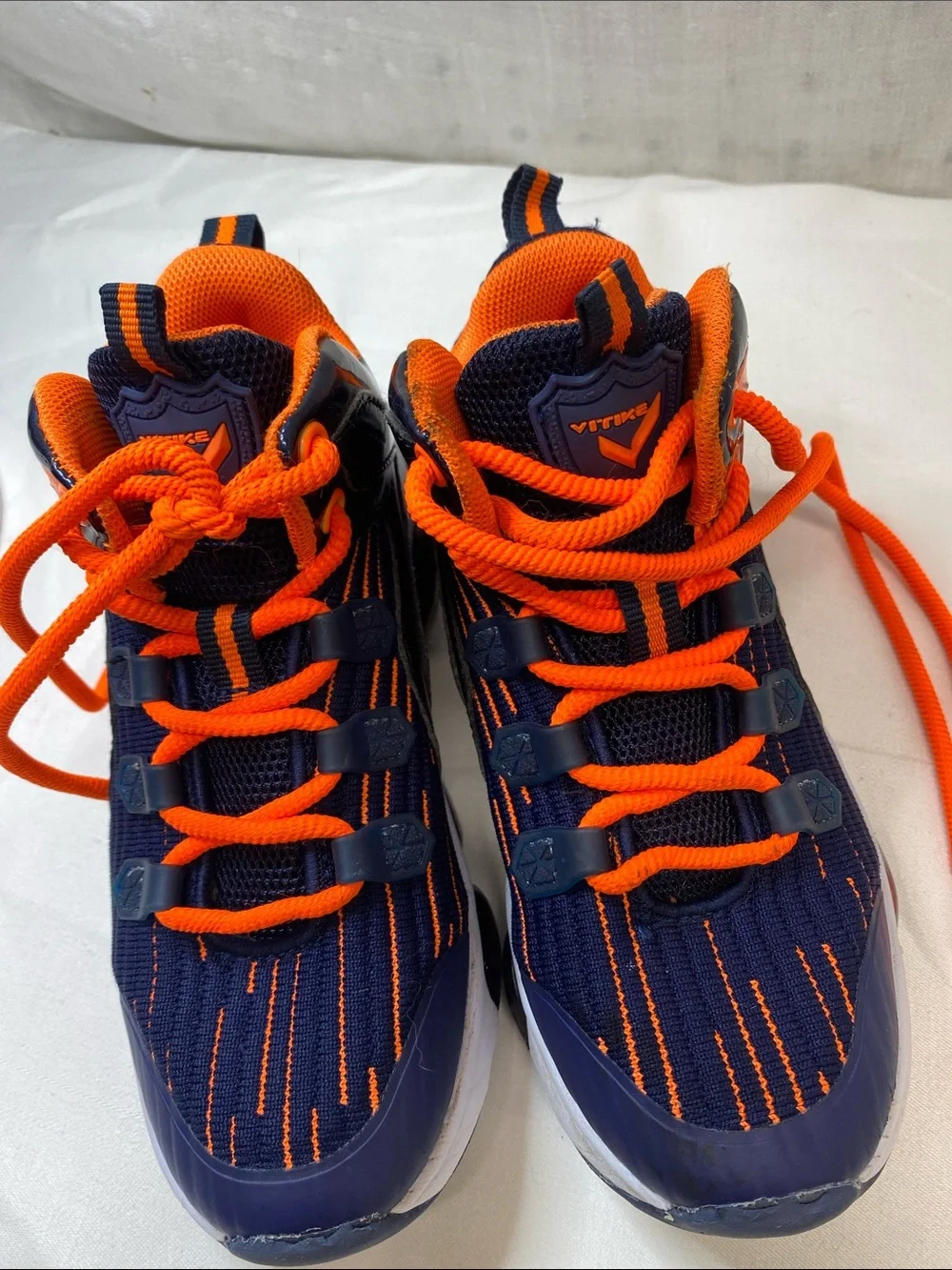 Kids Navy and Orange Athletic Sneakers - Breathable Lace-Up Approx Boys 13